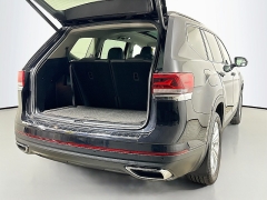 Used 2021  Volkswagen Atlas 2&period;0T SE w&sol;Technology FWD at Dutro Auto near Zanesville&comma; OH