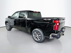 New 2026  Chevrolet Silverado 1500 4WD Crew Cab 147" LT w&sol;2FL at Graham Auto Mall near Mansfield&comma; OH