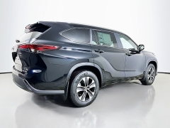 New 2026  Toyota Highlander XLE AWD at Graham Auto Mall near Mansfield&comma; OH