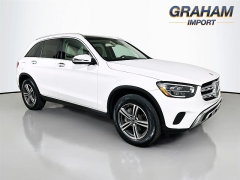  2020 Mercedes-Benz GLC-Class 4d SUV GLC300 4matic at Dutro Auto near Zanesville&comma; OH