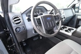 Used 2015  Ford Super Duty F-250 4WD Crew Cab XLT Longbed at Dutro Auto near Zanesville&comma; OH