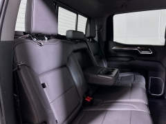 Used 2022  Chevrolet Silverado 1500 4WD Crew Cab 147" RST at Dutro Auto near Zanesville&comma; OH