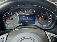 Used 2022  Chevrolet Camaro 2dr Conv LT1 at Dutro Auto near Zanesville&comma; OH