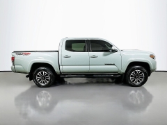 Used 2023  Toyota Tacoma 4WD TRD Sport Double Cab 5ft Bed V6 AT at Dutro Auto near Zanesville&comma; OH