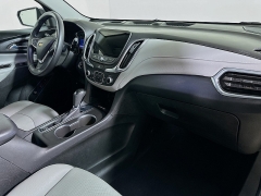 Used 2021  Chevrolet Equinox FWD 4dr Premier at Graham Auto Mall near Mansfield, OH