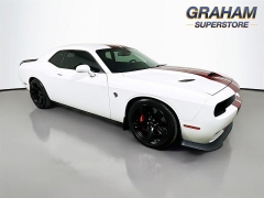 Used 2017  Dodge Challenger 2d Coupe SRT Hellcat at Graham Auto Mall near Mansfield&comma; OH