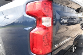 Used 2023  Chevrolet Silverado 1500 4WD Crew Cab 147" Custom at Dutro Auto near Zanesville&comma; OH