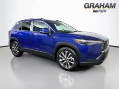  2023 Toyota Corolla Cross XLE AWD at Dutro Auto near Zanesville&comma; OH