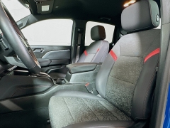 Used 2024  Chevrolet Colorado 4WD Crew Cab Z71 at Dutro Auto near Zanesville&comma; OH