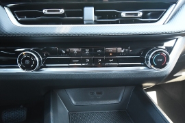 New 2027  Chevrolet Equinox FWD 4dr LT w&sol;1LT at Graham Auto Mall near Mansfield&comma; OH