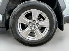 Used 2022  Toyota RAV4 XLE AWD at Dutro Auto near Zanesville&comma; OH