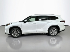 New 2026  Toyota Highlander Platinum AWD at Dutro Auto near Zanesville&comma; OH