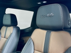 Used 2021  Chevrolet Silverado 1500 4WD Crew Cab 147" High Country at Graham Auto Mall near Mansfield, OH