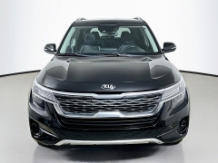 Used 2021  Kia Seltos 4d SUV AWD S at Graham Auto Mall near Mansfield&comma; OH