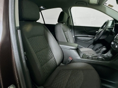 Used 2020  Chevrolet Equinox 4d SUV FWD LT w&sol;1LT at Dutro Auto near Zanesville&comma; OH