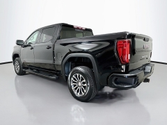 Used 2020  GMC Sierra 1500 4WD Crew Cab AT4 at Dutro Auto near Zanesville&comma; OH
