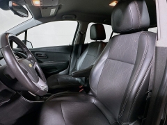 Used 2020  Chevrolet Trax 4d SUV AWD LT at Dutro Auto near Zanesville&comma; OH