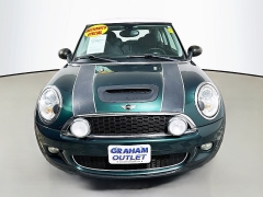 Used 2007  MINI Cooper Hardtop 2dr Cpe S at Dutro Auto near Zanesville&comma; OH
