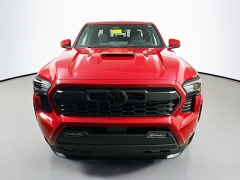 New 2026  Toyota Tacoma Hybrid 4WD TRD Sport Double Cab 5ft Bed AT at Dutro Auto near Zanesville&comma; OH