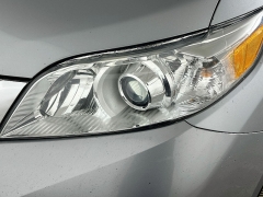 Used 2015  Toyota Sienna 4d Wagon XLE 8-Passenger at Dutro Auto near Zanesville&comma; OH
