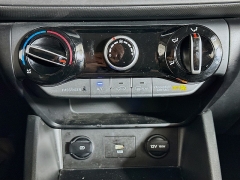 Used 2022  Hyundai Kona SEL Auto AWD at Graham Auto Mall near Mansfield&comma; OH