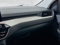 Used 2021  Ford Escape SE Hybrid AWD at Graham Auto Mall near Mansfield, OH