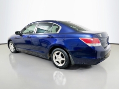 Used 2009  Honda Accord Sedan 4d LX Auto at Dutro Auto near Zanesville&comma; OH
