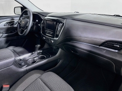 Used 2020  Chevrolet Traverse 4d SUV FWD LS w&sol;1LS at Dutro Auto near Zanesville&comma; OH