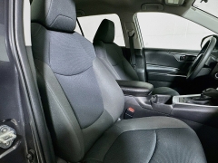 Used 2022  Toyota RAV4 LE AWD at Graham Auto Mall near Mansfield&comma; OH