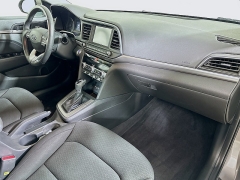 Used 2020  Hyundai Elantra 4d Sedan Value Edition at Dutro Auto near Zanesville&comma; OH