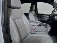 Used 2024  GMC Sierra 1500 4WD Crew Cab 147" SLT at Dutro Auto near Zanesville, OH