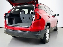 Used 2023  GMC Terrain AWD 4dr SLE at Dutro Auto near Zanesville&comma; OH