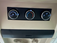 Used 2013  Chrysler Town & Country 4d Wagon Limited at Graham Auto Mall near Mansfield&comma; OH