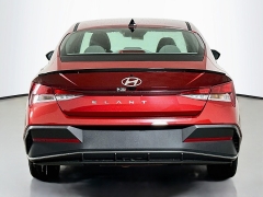 Used 2026  Hyundai Elantra SEL Sport Sedan at Graham Auto Mall near Mansfield&comma; OH