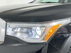 Used 2018  GMC Acadia 4d SUV AWD SLE-2 V6 at Graham Auto Mall near Mansfield&comma; OH