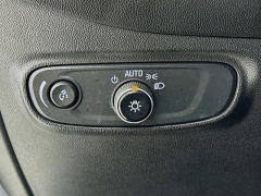 Used 2020  Chevrolet Equinox 4d SUV FWD LT w&sol;1LT at Dutro Auto near Zanesville&comma; OH