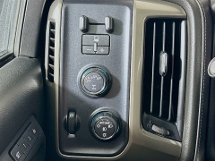 Used 2018  Chevrolet Silverado 1500 4WD Crew Cab High Country at Graham Auto Mall near Mansfield&comma; OH