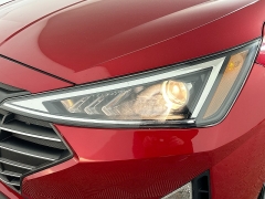 Used 2020  Hyundai Elantra 4d Sedan SEL at Dutro Auto near Zanesville, OH