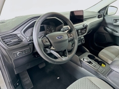 Used 2021  Ford Escape SE AWD at Dutro Auto near Zanesville, OH