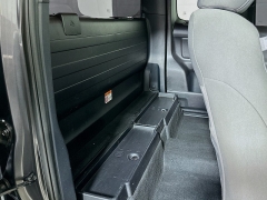 Used 2019  Toyota Tacoma 4WD Access Cab SR at Graham Auto Mall near Mansfield&comma; OH