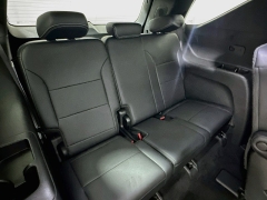 Used 2025  Chevrolet Traverse AWD 4dr LT w&sol;2LT at Dutro Auto near Zanesville&comma; OH