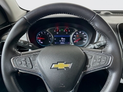 Used 2021  Chevrolet Equinox FWD 4dr Premier at Graham Auto Mall near Mansfield, OH