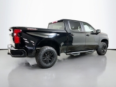 Used 2021  Chevrolet Silverado 1500 4WD Crew Cab 147" LT Trail Boss at Dutro Auto near Zanesville&comma; OH