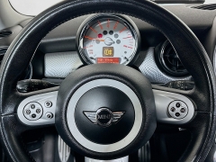 Used 2007  MINI Cooper Hardtop 2dr Cpe S at Dutro Auto near Zanesville&comma; OH