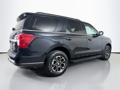 Used 2024  Ford Expedition XLT 4x4 at Graham Auto Mall near Mansfield&comma; OH