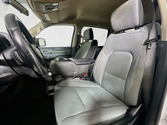 Used 2020  Ram 1500 4WD Crew Cab Big Horn at Dutro Auto near Zanesville&comma; OH