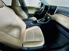 Used 2025  Toyota RAV4 XLE AWD at Dutro Auto near Zanesville&comma; OH