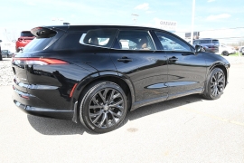 Used 2025  Toyota Crown Signia Limited AWD at Dutro Auto near Zanesville&comma; OH