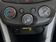 Used 2022  Chevrolet Trax AWD 4dr LT at Dutro Auto near Zanesville, OH
