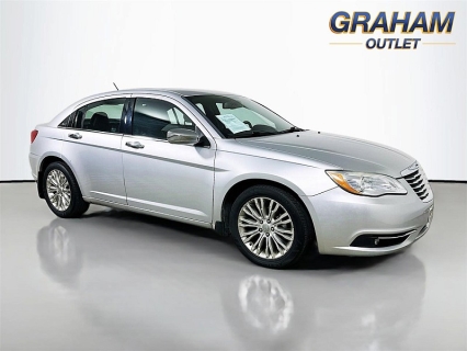 Used 2012 Chrysler 200 4d Sedan Limited at Graham Automall near Mansfield, OH